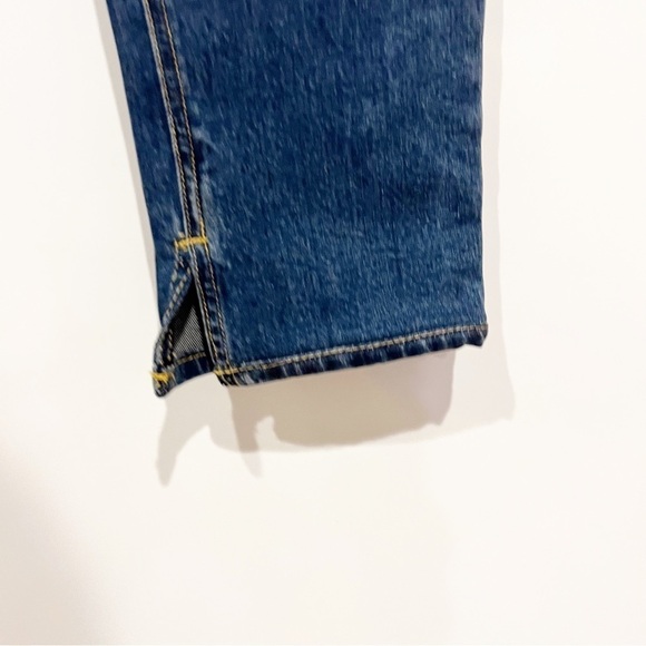 Everlane The Cheeky Split-Hem Jean - Picture 6 of 14